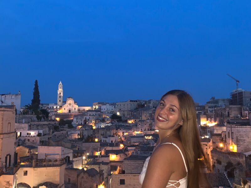 Sara