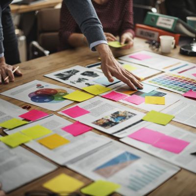 Come sviluppare un piano di marketing integrato online e offline